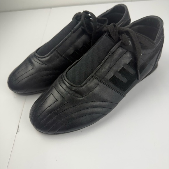 Otomix Mens 10.5 Max 100 Low Top Martial Art Shoe Black Leather